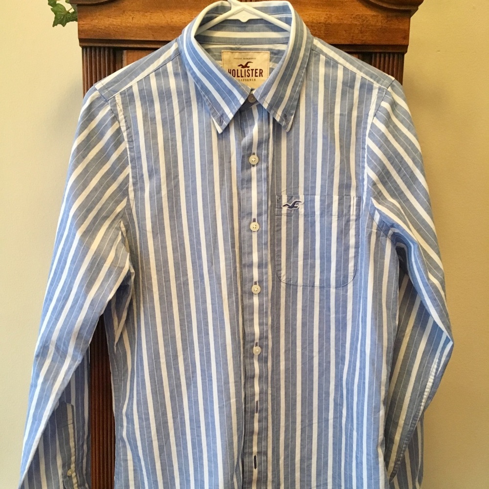 Hollister Men’s Small Long Sleeve Button Down